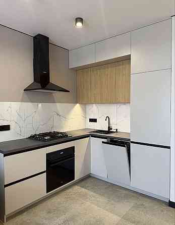 Продається дуже стильна квартира, сучасний ремонт. Поряд Набережна Ирпень