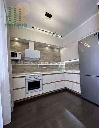 Продам 2-х комн ЖК Альтаир 2, Толбухина! С ремонтом, мебелью! Одесса