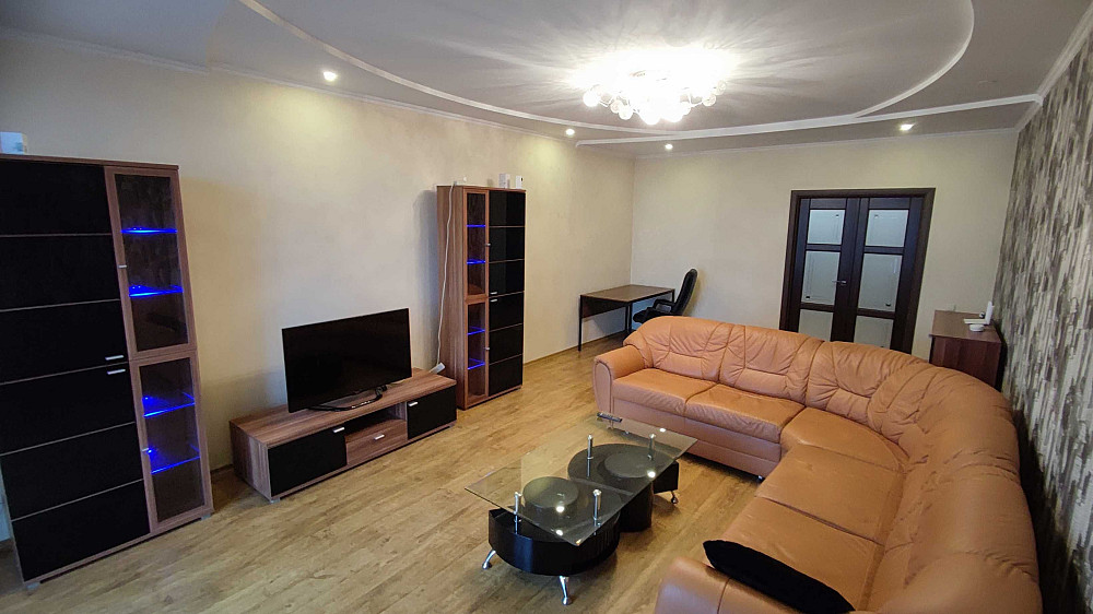 Продам,2к.Днепр, лучшая цена на Рабочей,2к кв 90м2, за 777 у.е. м2 Дніпро - зображення 1