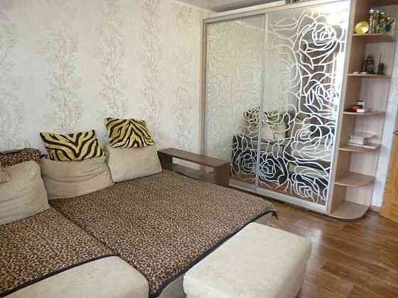 Продам 2 комнатную квартиру проспект Науки ремонт Дніпро