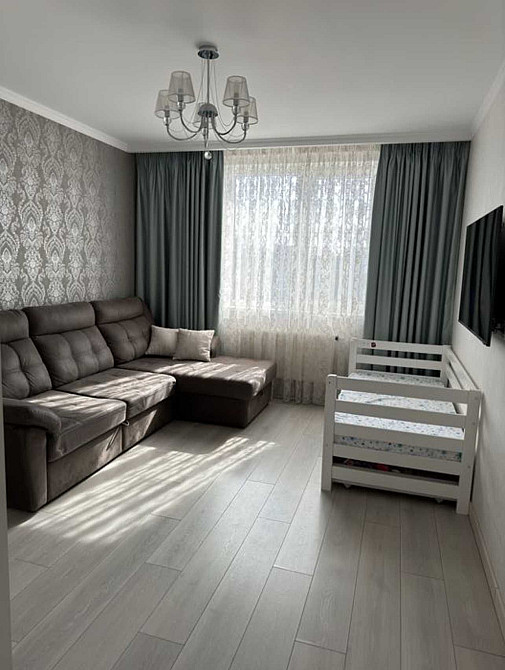 1к квартира з ремонтом, меблями та технікою! ТЕРМІНОВИЙ продаж Буча - изображение 1