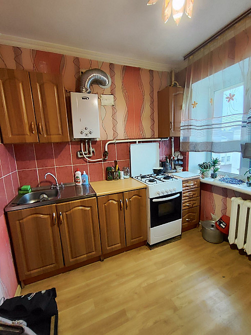 Продам 2 кімнатну в центрі біля Житнього ринку Житомир - изображение 1