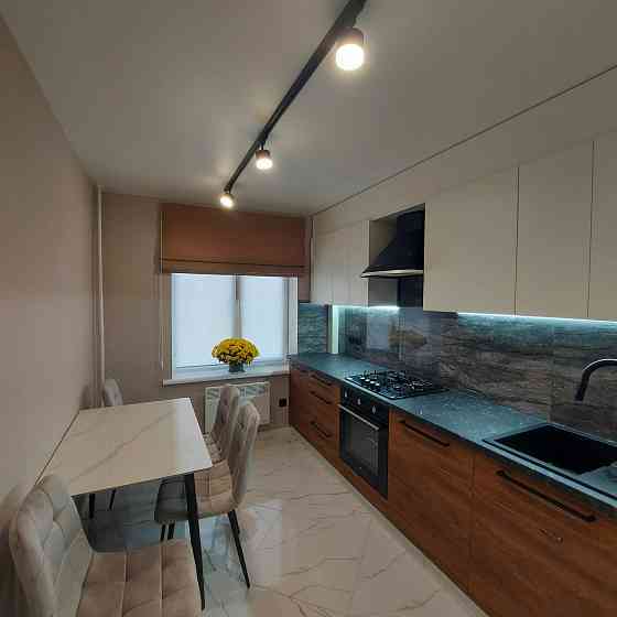 Продаж 3-кім. квартири з ремонтом  р-н Полтавської Кропивницький