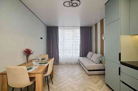 Продам 1 кім. Варшавський 3 буд.10.1 Власник. По перепоступці. Киев