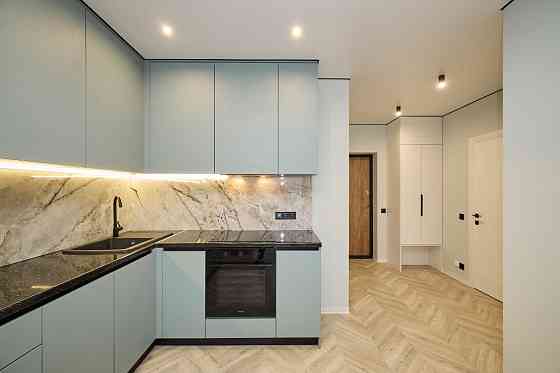 Продам 1 кім. Варшавський 3 буд.10.1 Власник. По перепоступці. Киев