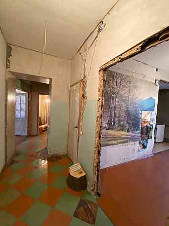 Продается двухкомнатная сталинка с автономкой на ЮГОКе Кривой Рог