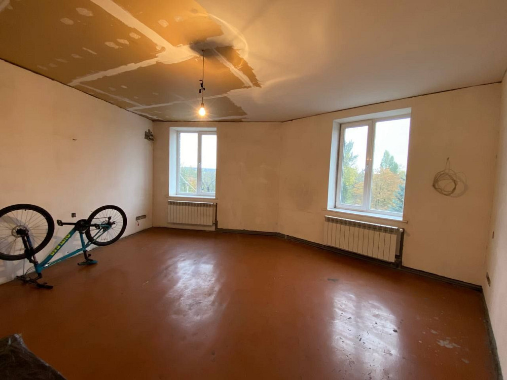 Продается двухкомнатная сталинка с автономкой на ЮГОКе Кривой Рог - изображение 3