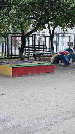 Актуально! 1-ая в Закрытом Дворе, ОСББ, Бульвар Строителей . Запоріжжя