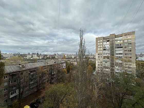 В продажі 1 кімнатна квартира по вулиці Карела Чапека 15 Киев