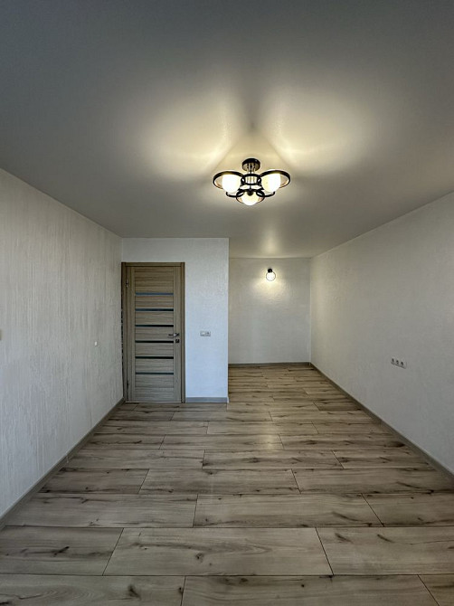 В продажі 1 кімнатна квартира по вулиці Карела Чапека 15 Киев - изображение 1