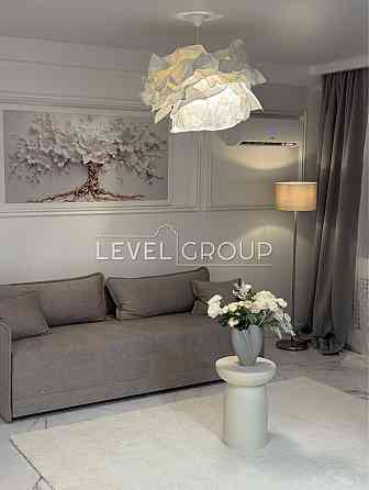 Продаж стильної 1-кімнатної квартири біля Цирку та універмагу Україна! Киев