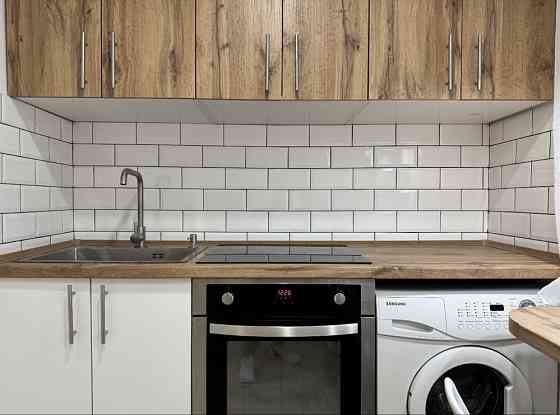 Продам 1 комнатную Черемушки Украина Кам`янське (Запорізька обл.)