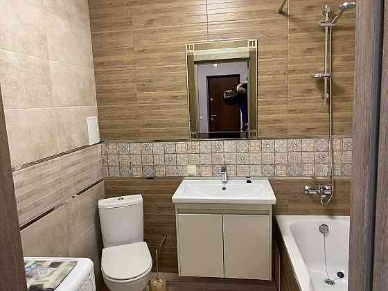 Власник Продам 1 кімнатну 43,6 квадрата ЖК Волошковий дім Луцьк