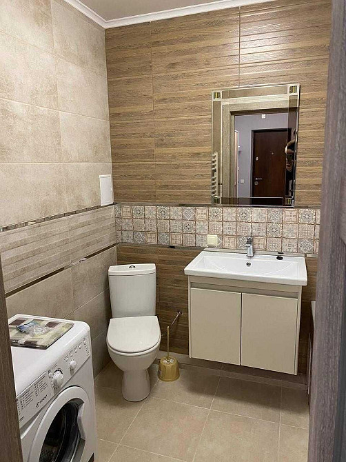 Власник Продам 1 кімнатну 43,6 квадрата ЖК Волошковий дім Луцк - изображение 5