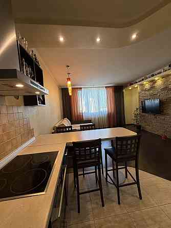 Без%. Велика 1 к квартира з ремонтом. Комплекс з парком! Киев