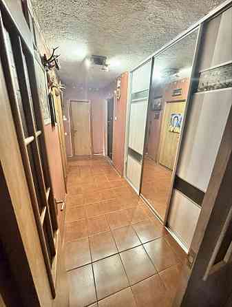 Трикімнатна квартира у чистому житловому стані Львов