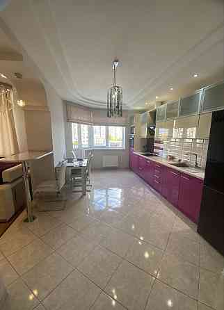 Оренда 2-к - вул. Мишуги Олександра 12, метро Позняки 3 хв! 75 кв.м. Київ