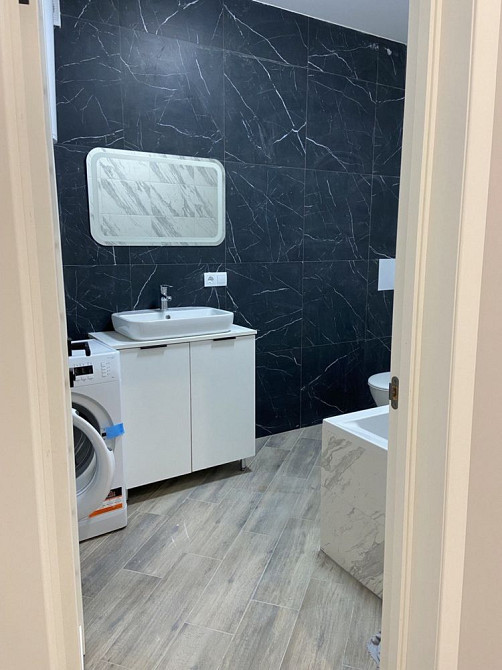 1.5 квартира  Тлехаса Ужгород - изображение 8