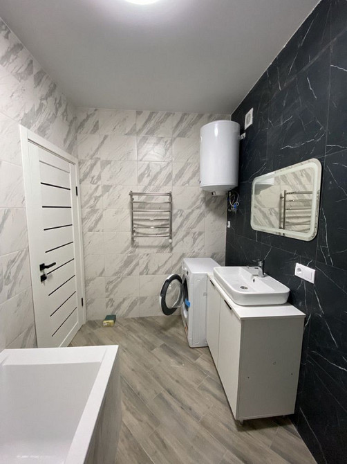 1.5 квартира  Тлехаса Ужгород - изображение 6