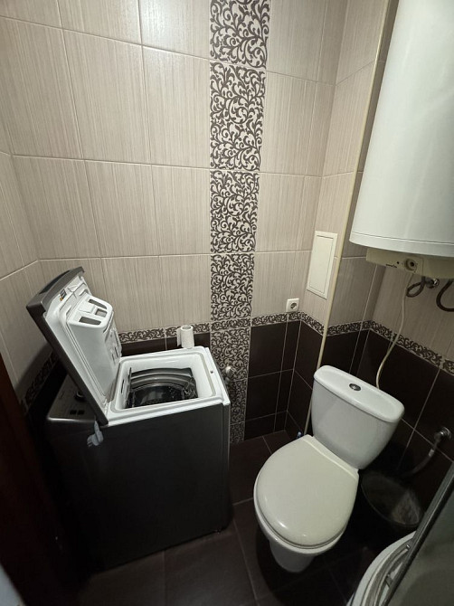 1-кімн. квартира, вул. Скальда (Комарова) Чернівці - зображення 8