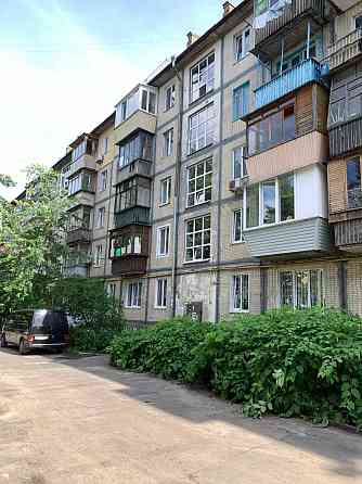 Однокомнатная срочно сдам Київ