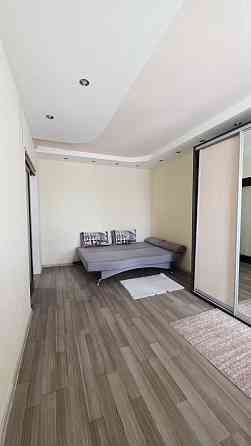 Здам однокімнатну квартиру початок Б.Хмельницького, правий берег Днепр