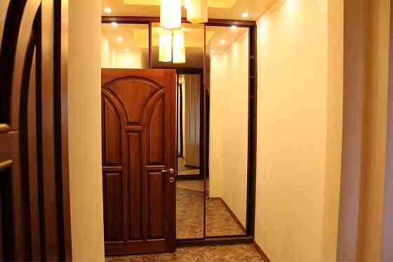 Простора 4-к квартира на Позняках. Є генератор. Власник Київ