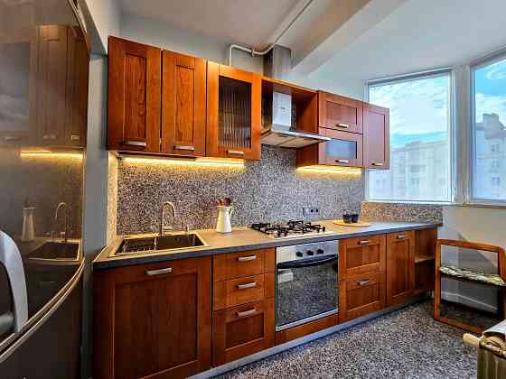 3-Х кімнатна НОВОБУДОВА на вул.ГЕРОЇВ МАЙДАНУ (ТЦ Майдан, McDonald's) Черновцы