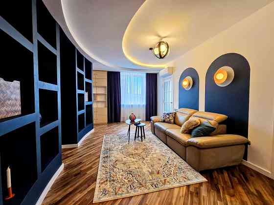 3-Х кімнатна НОВОБУДОВА на вул.ГЕРОЇВ МАЙДАНУ (ТЦ Майдан, McDonald's) Черновцы