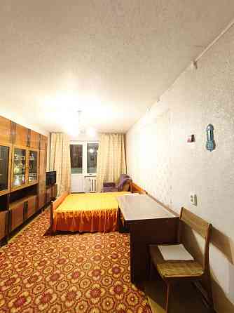 Трьохкімнатна квартира в центрі.  З 01.11 Вишневе