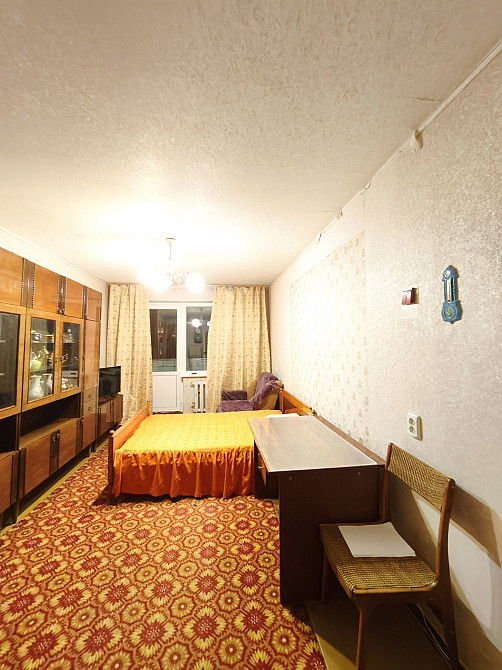 Трьохкімнатна квартира в центрі.  З 01.11 Вишневе - зображення 1