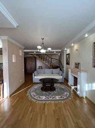 Оренда дворівневої квартири з автономним опаленням та паркомісцем. Житомир