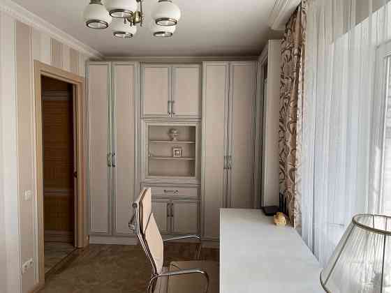 Оренда 2 -кімнатної квартири, метро  Кловська- 5 хв. Печерський узвіз Київ