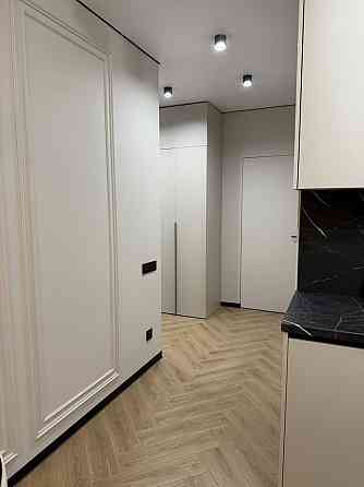 Власник 1 кімнатна квартира вул.Щирецька, м.Львів, новобудова Львов