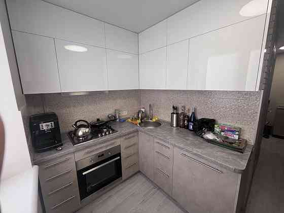 Продам 1-к кв в Індустріальному р-ні Обрій/Горизонт ХТЗ з ремонтом Харьков