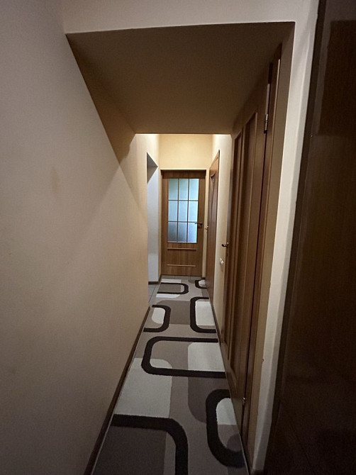 Продам 2 комнатную центр автономка газ Кам`янське (Запорізька обл.) - зображення 2