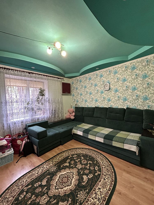 Продам 2 комнатную центр автономка газ Кам`янське (Запорізька обл.) - зображення 1