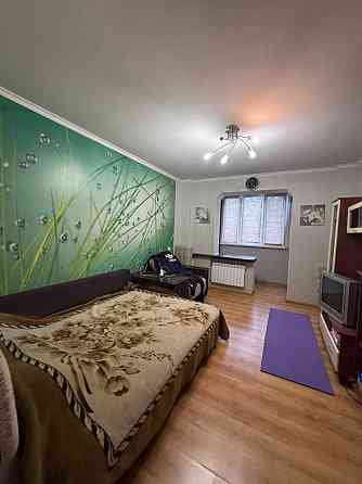 3-кімнатна квартира по пр-т Корольова, 12 Киев