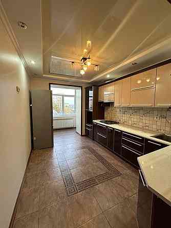 Продаж 2к квартири по вул.Б.Хмельницького Ивано-Франковск