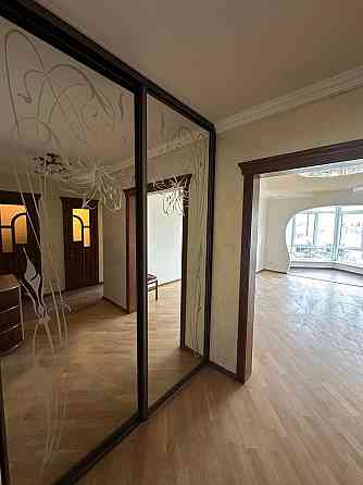 Продаж 2к квартири по вул.Б.Хмельницького Ивано-Франковск