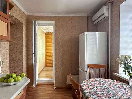 Продаж 1к квартири Оболонь цегла, 1998 рік, ремонт, без комісії Киев