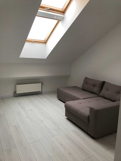 Оренда 1-кім мансардної квартири 36 м2 з терасою в ЖК "Комфорт Таун" Київ - зображення 8