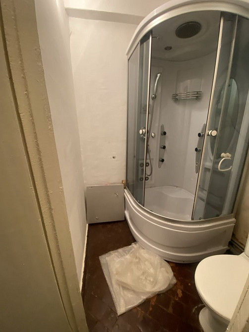 Сдаётся ОДНОкомнатная, 2й этаж, за "Украиной" Кам`янське (Запорізька обл.) - зображення 7