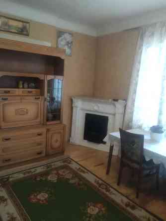 Оренда 2к. на 2 поверсі біля М.Берестейська Київ