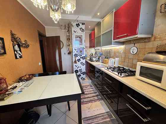 Здам 3 кімнатну квартиру район Митниця ТЦ Гранд-маркет Черкассы