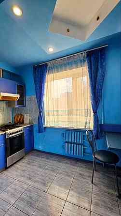 Аренда 3х комнатной квартиры с холлом 4 этаж Левый Берег 5 МКР Кам`янське (Запорізька обл.)