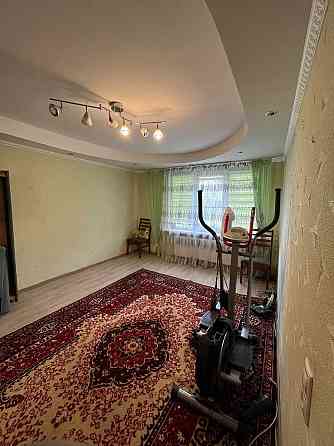 Высокий, квартира с видом на озеро, автономн. отопление Високий