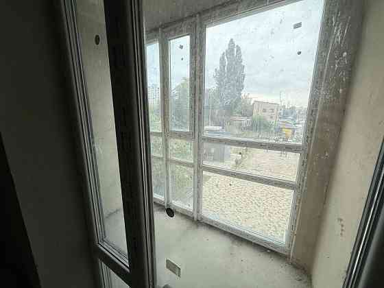 2 Поверх, Продам свою 2-к ЖК Бережанський вул. Миколи Гулака 4 Киев