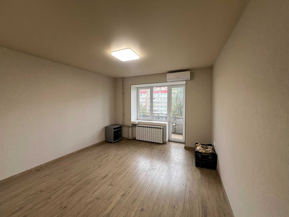 1 комнатная квартира с ремонтом 1 ст Люстдорфская дорога Одеса - зображення 1