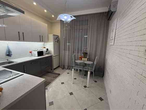 Продаю однокімнатну квартиру, метро Чернігівська, вул. Хоткевича, 8 Киев